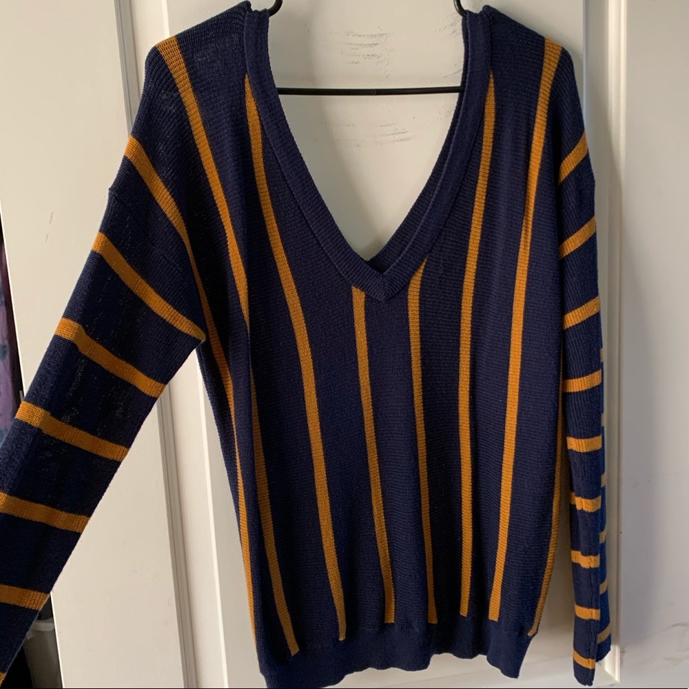 V-neck sweater
